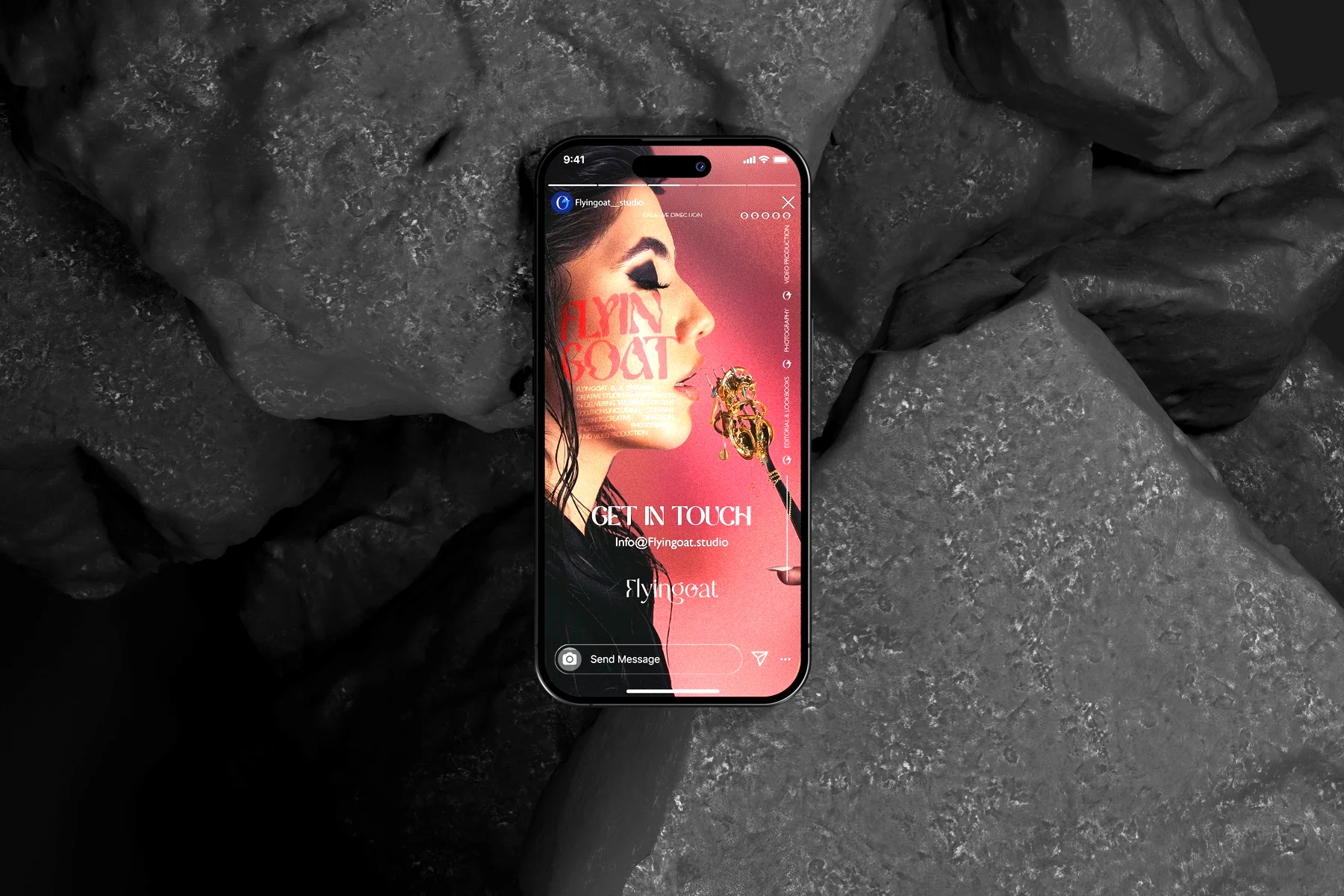 Flyingoat dark ad — crimson skin
